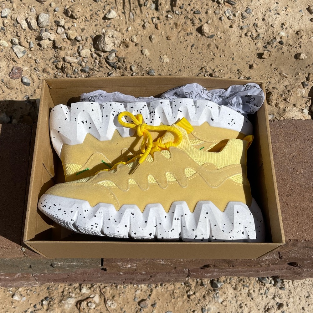 Bright Chunky Sneakers 🍋 - Picture 3 of 6